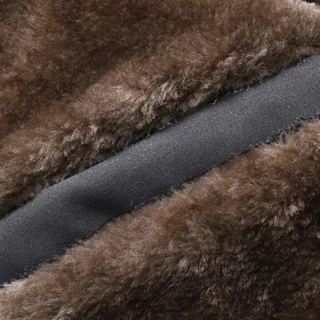 Men’s Tailored Zip Jacket with Lining – Sharp, Minimal Finish