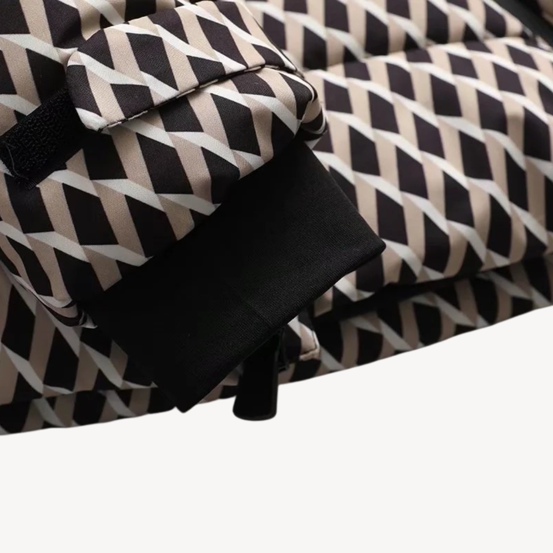 Women’s Quilted Belted Hooded Jacket – Defined Shape, Contemporary Style