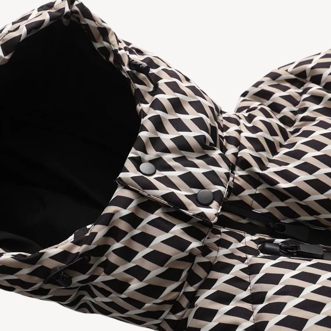 Women’s Quilted Belted Hooded Jacket – Defined Shape, Contemporary Style